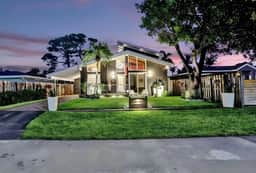 Mid-Century Chic | Pool & Hot Tub | Skyview Loft