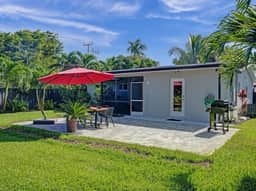 Wilton Garden | 30+ Day Stay | BBQ - Image 5