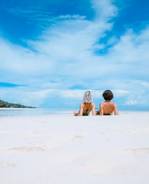 Minutes to the Beach
