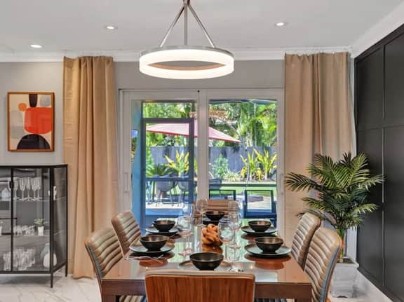 Wilton Garden | 30+ Day Stay | BBQ - Image 2